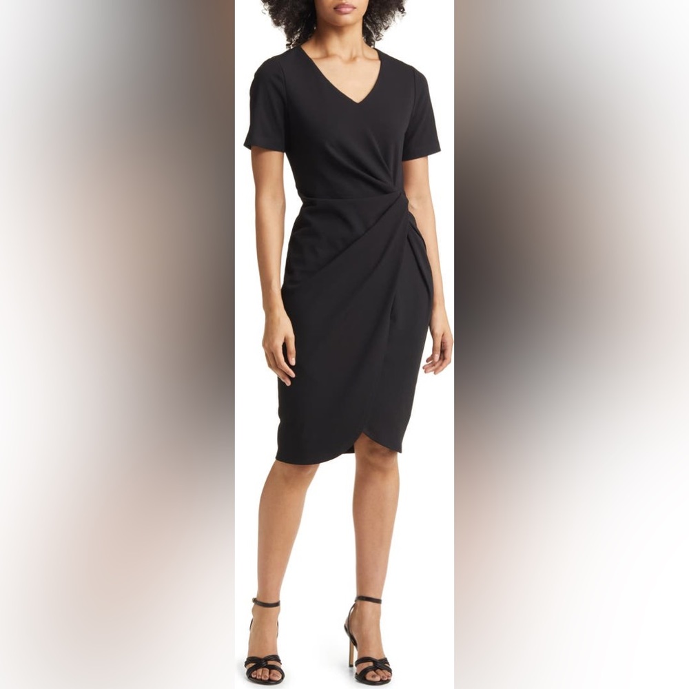 Stretch Crepe Side Knot Dress
Tahari ASL - Picture 1 of 10